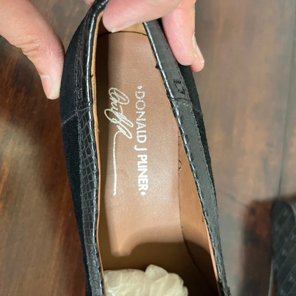 NWOB Donald J. Pliner Womens 8.5 Genova 23mx Wedge Platform Suede‎ Penny Loafers